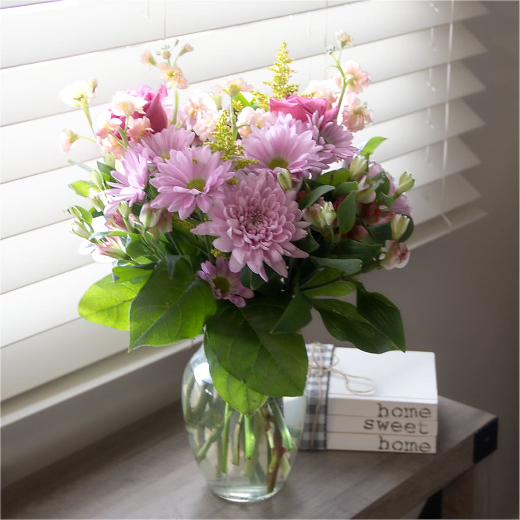 Pastel Tradition - A Florist Original – A Bloom Depot, Pomona CA