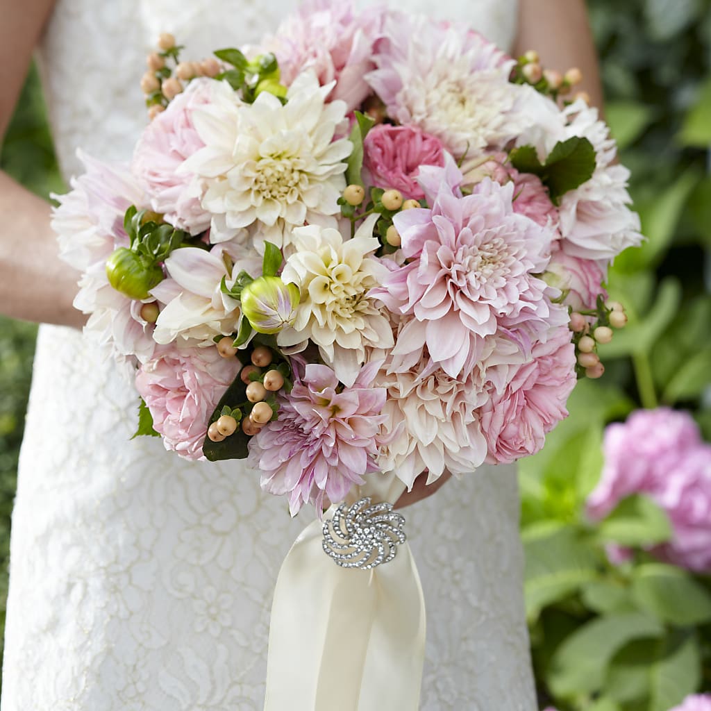 Heart's Promise Bouquet – A Bloom Depot, Pomona CA