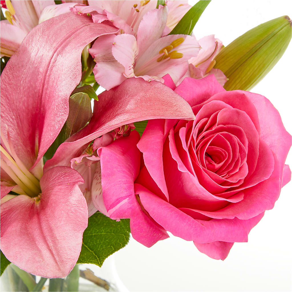 Lots of Love Bouquet –  A Bloom Depot, Pomona CA