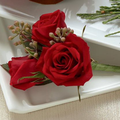Red Spray Rose Boutonniere –  A Bloom Depot, Pomona CA