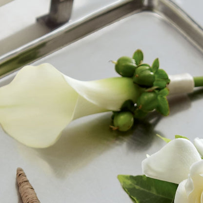 White Calla Boutonniere –  A Bloom Depot, Pomona CA
